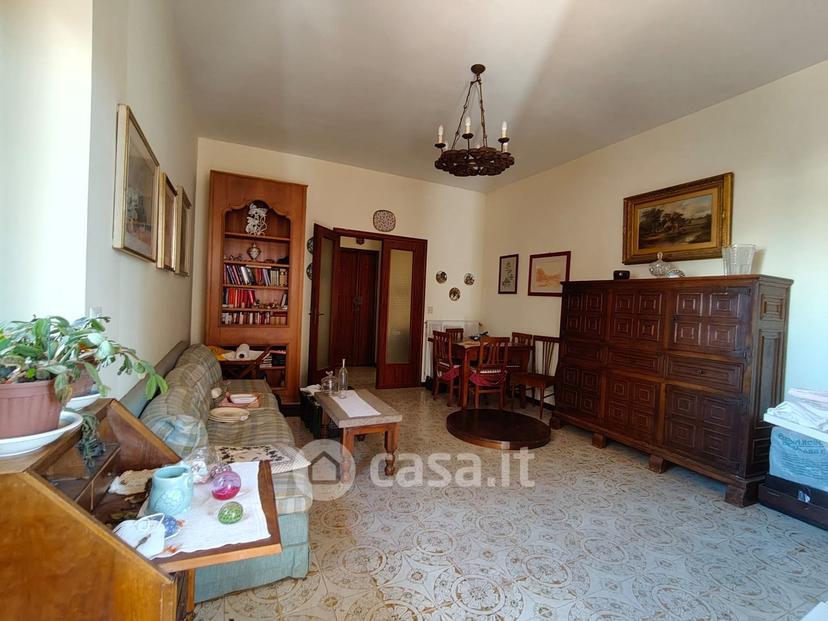 Trilocale in Via Antonio Gramsci — foto 11 di 19