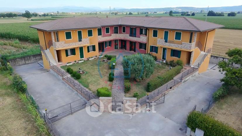 Appartamento in Via San Martino 13 — foto 8 di 53