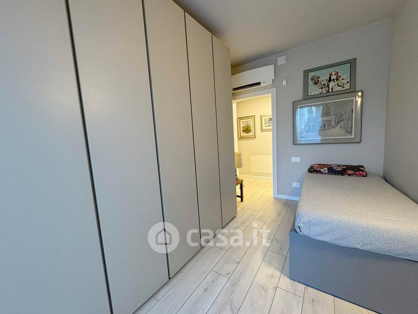 Quadrilocale in Via Vincenzo Monti 4 C — foto 13 di 30
