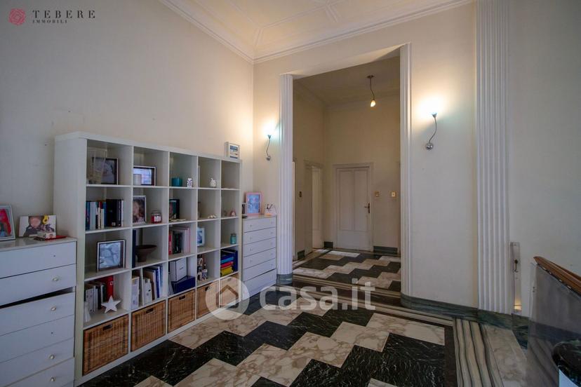 Villa in Corso Leonardo da Vinci 14 — foto 28 di 33