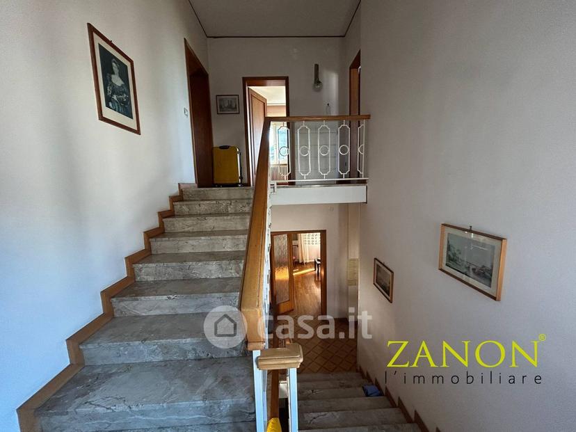 Villa in Via Concordia 8 — foto 19 di 46