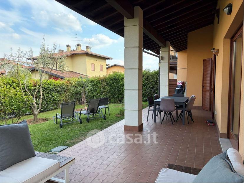 Villa in Via Madonna — foto 20 di 35