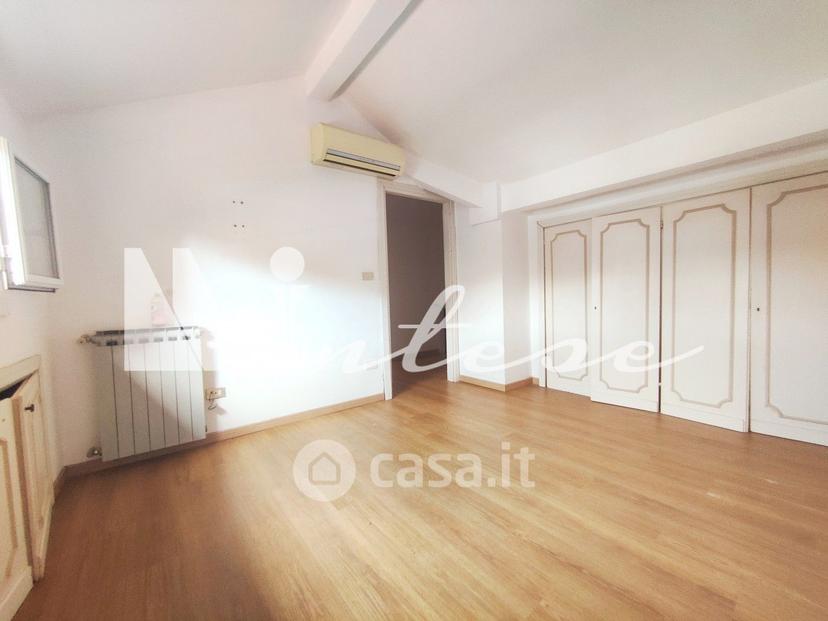 Trilocale in Via Ceriolo Giovanni 3 — foto 33 di 34