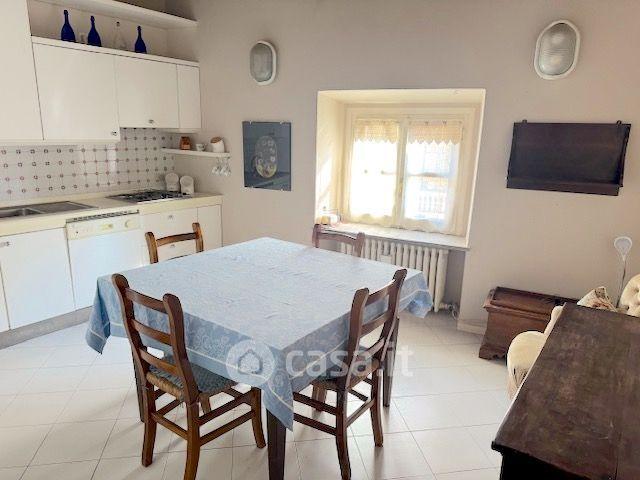 Trilocale in Via Cairoli — foto 12 di 50