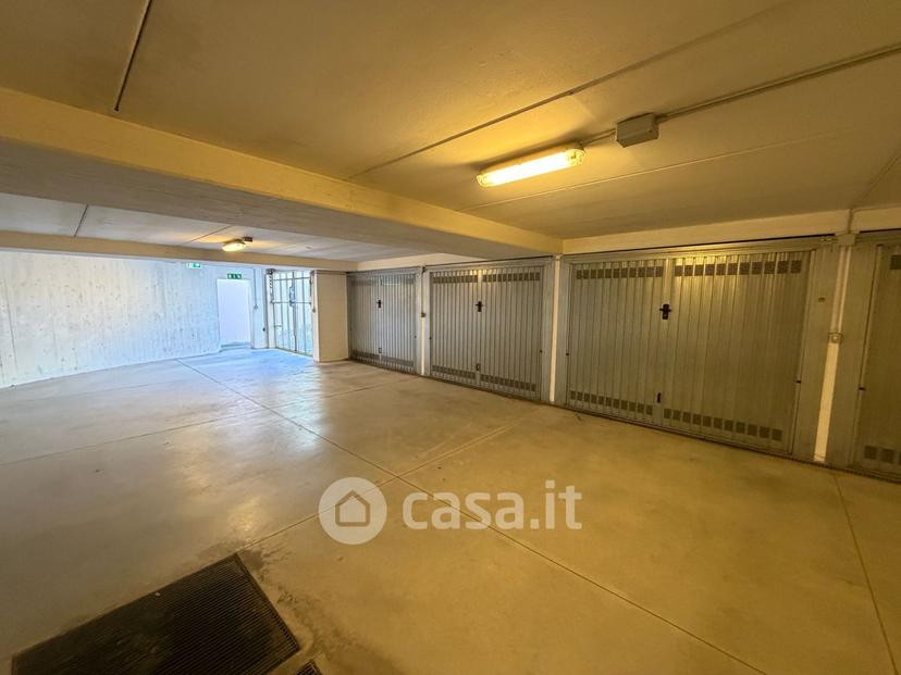 Quadrilocale in Viale Capua 2 R — foto 25 di 32