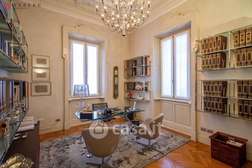 Villa in Corso XX Settembre 50 — foto 35 di 47