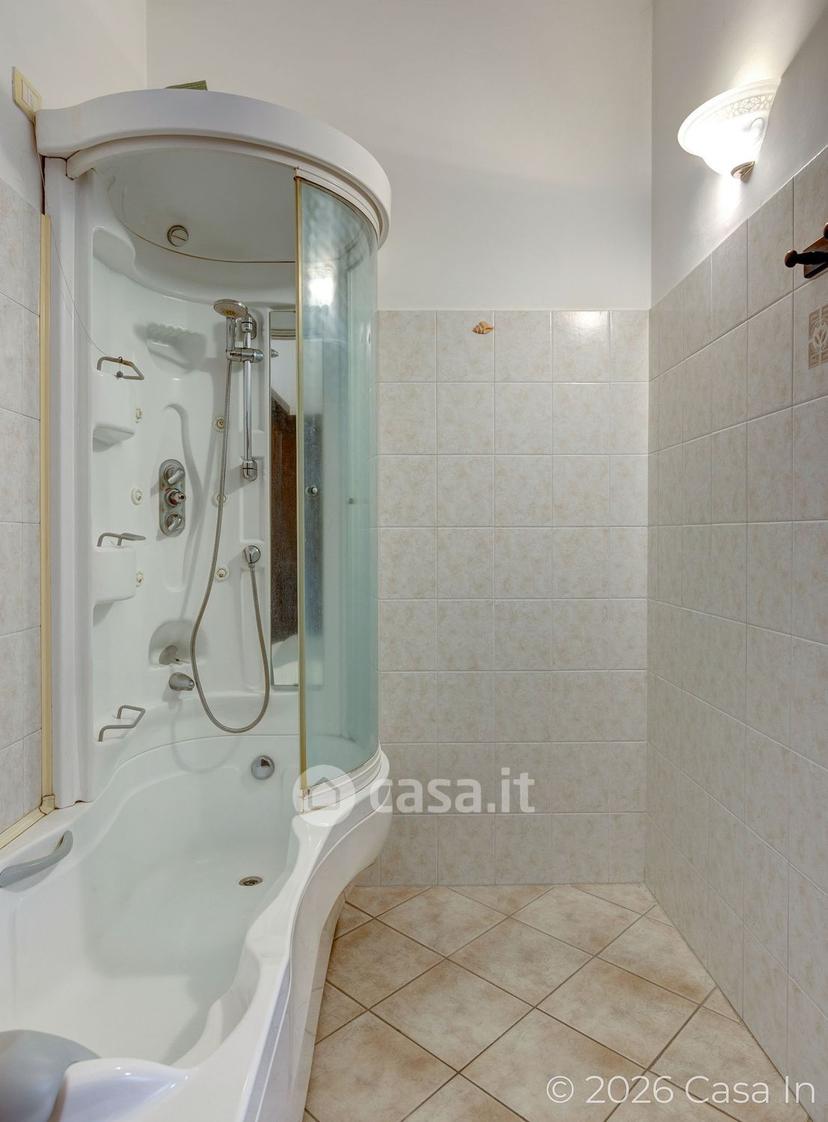 Villa in Via Bracciano — foto 3 di 50