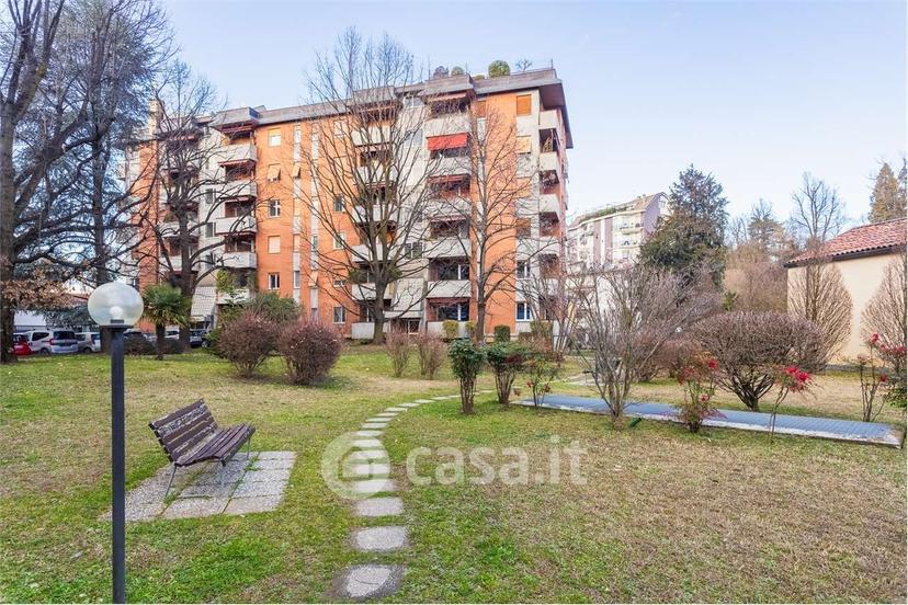 Trilocale in Via Alessandro Manzoni 21 — foto 8 di 30