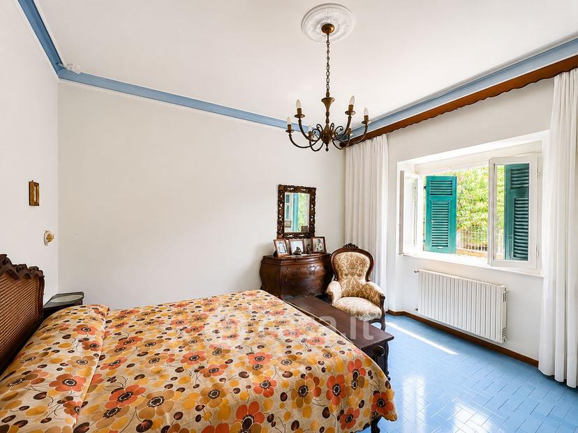 Villa in Via Giacomo Matteotti 13 — foto 23 di 45
