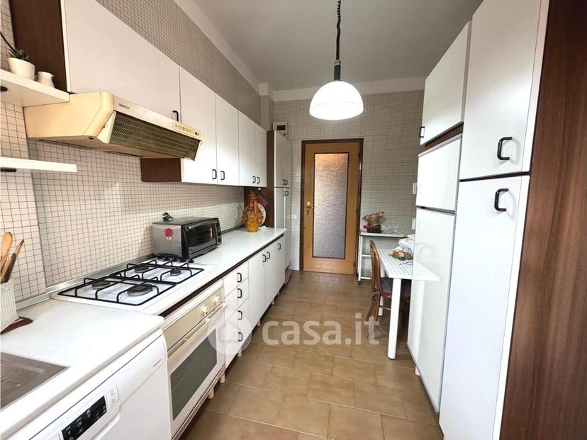 Stanza in Via Cesare Balbo 29 — foto 3 di 13