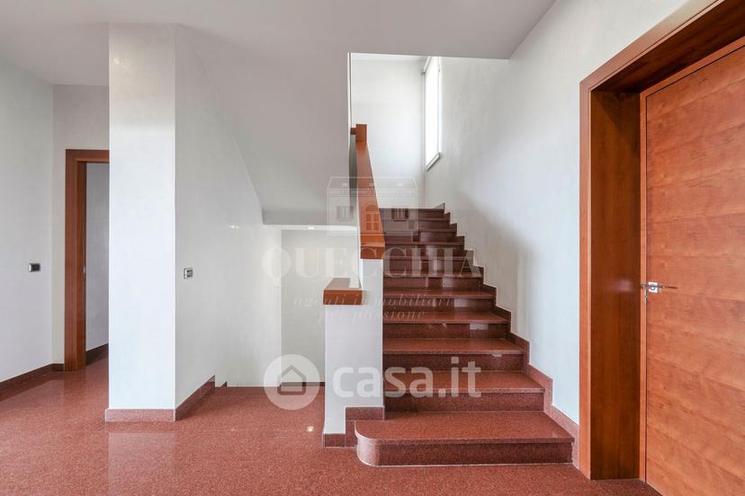 Villa in Via Ronchi San Francesco da Paola — foto 19 di 30