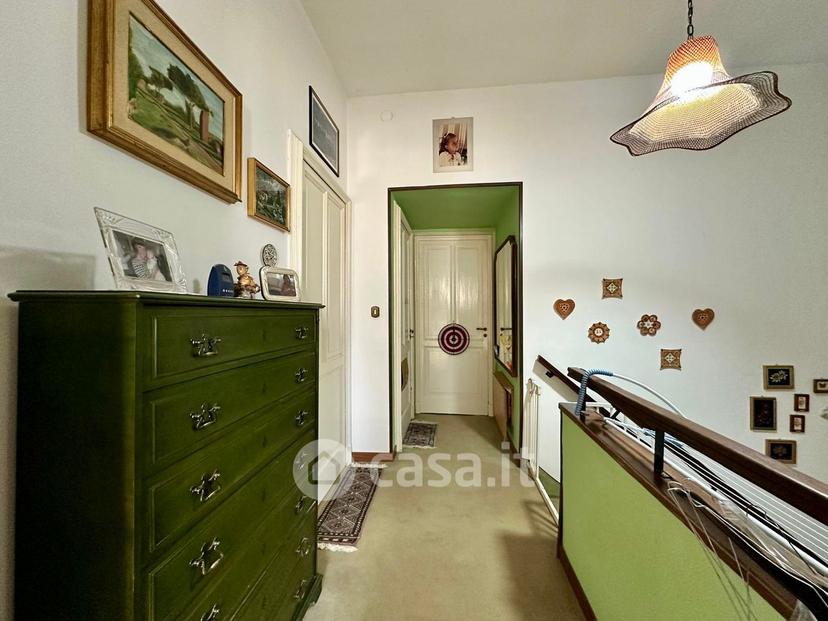 Villa in Via Crenna — foto 4 di 21