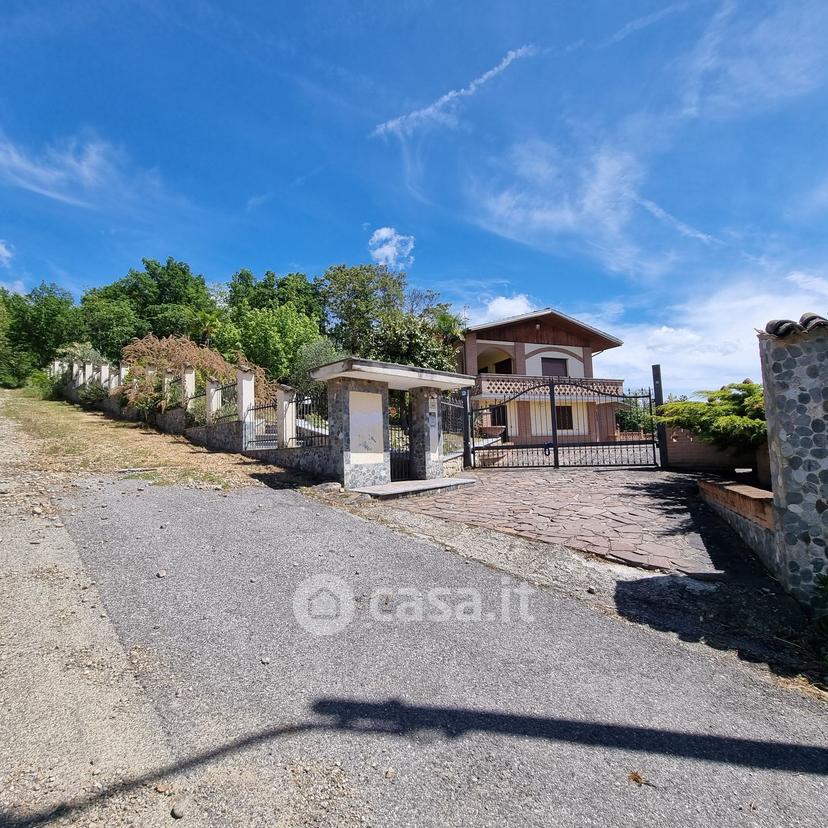 Villa in Via Alessandro Manzoni 32 — foto 38 di 63