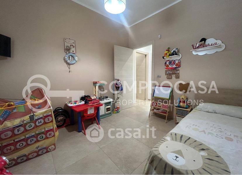 Appartamento in Via Gallipoli — foto 10 di 38