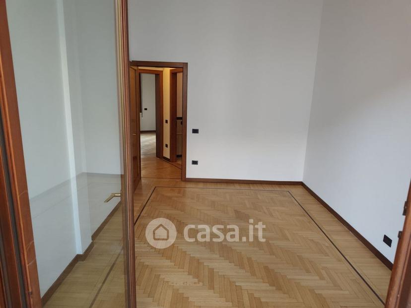 Quadrilocale in Via Beato Luca Belludi — foto 15 di 29