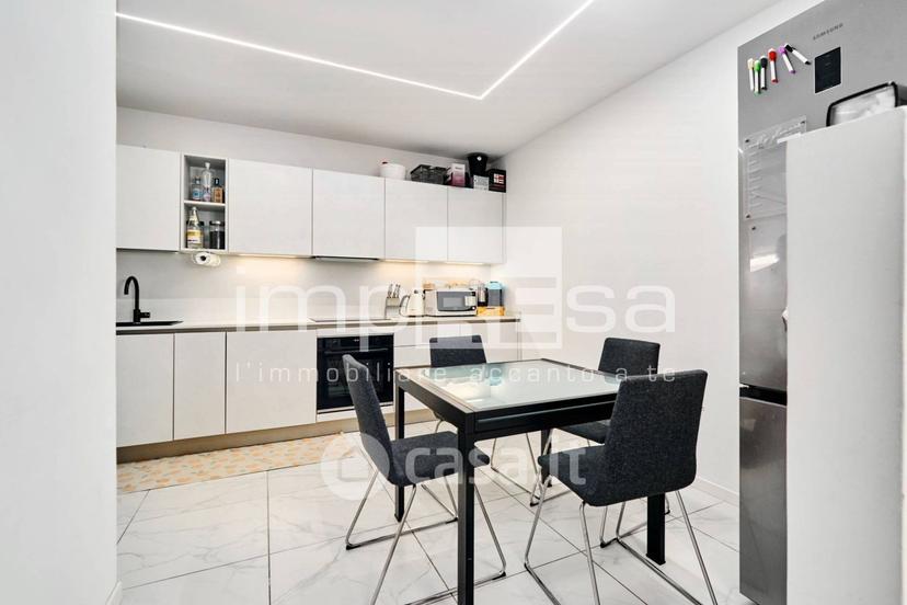 Quadrilocale in Piazza San Pio X 5 — foto 18 di 25