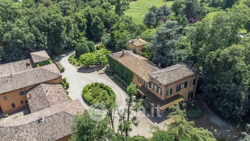 Villa in Via Castelnuovo Rangone — foto 5 di 101