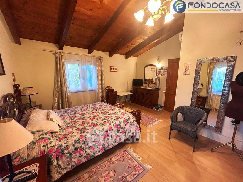 Villa in Via Bregoscia — foto 30 di 46