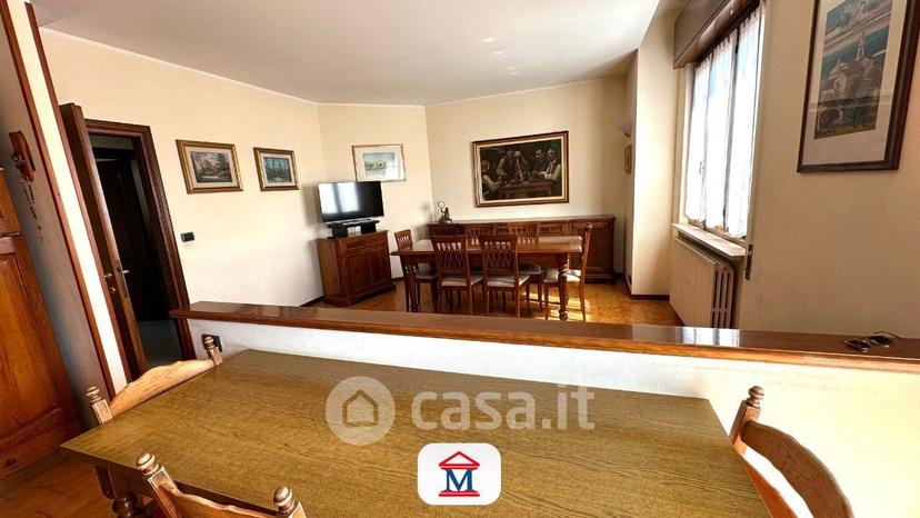 Quadrilocale in Via Castello — foto 2 di 18