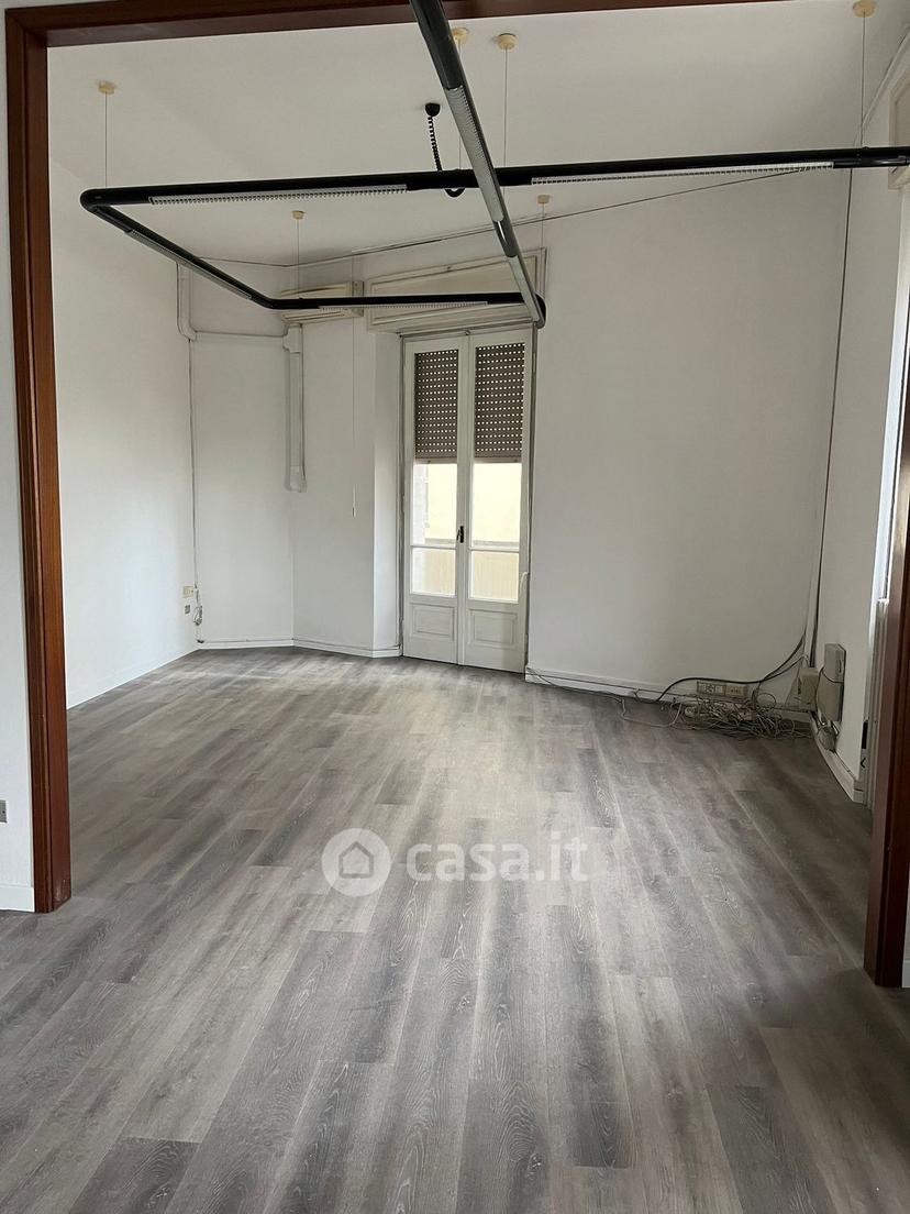 Trilocale in Via Chiozzi — foto 10 di 13