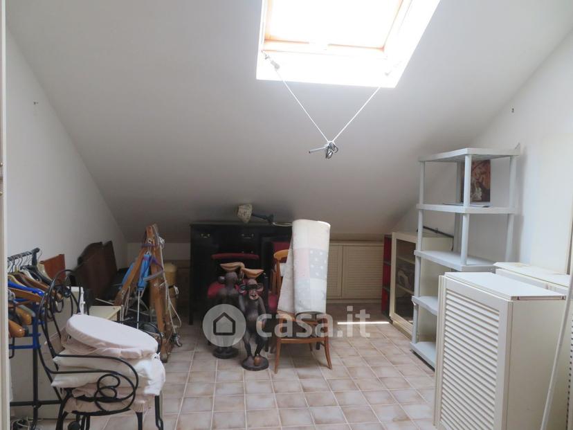 Quadrilocale in Via Archimede 115 — foto 21 di 27