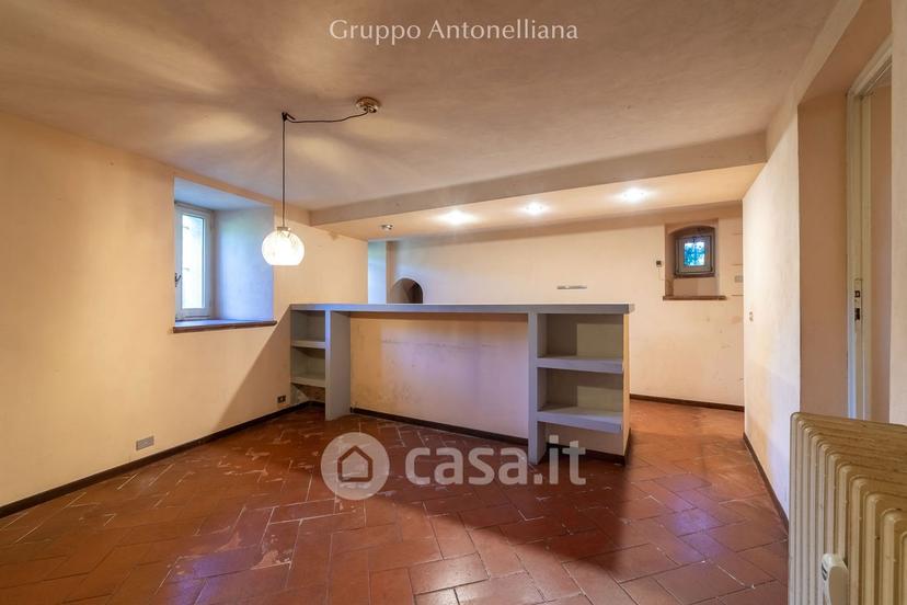 Appartamento in Strada Castelvecchio 40 — foto 14 di 42