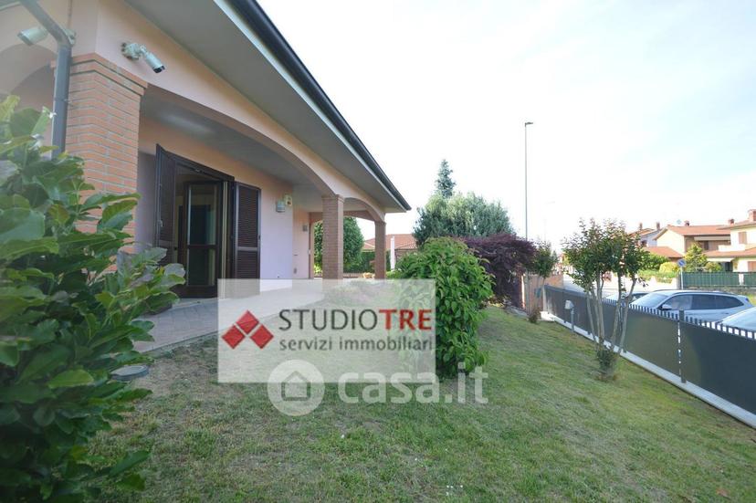 Villa in Via Leonardo da Vinci 14 — foto 5 di 45