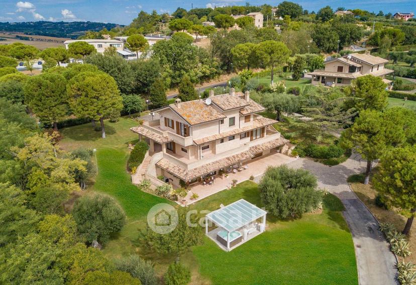 Villa in Contrada San Domenica — foto 2 di 50