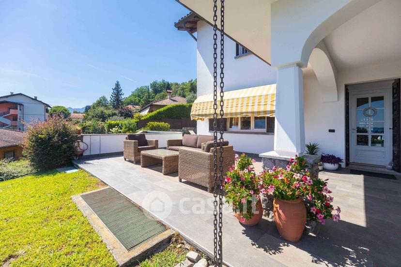 Villa in Via Giulio Pogiani 3 — foto 16 di 44