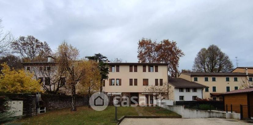Trilocale in Via Moretti 2 — foto 6 di 6