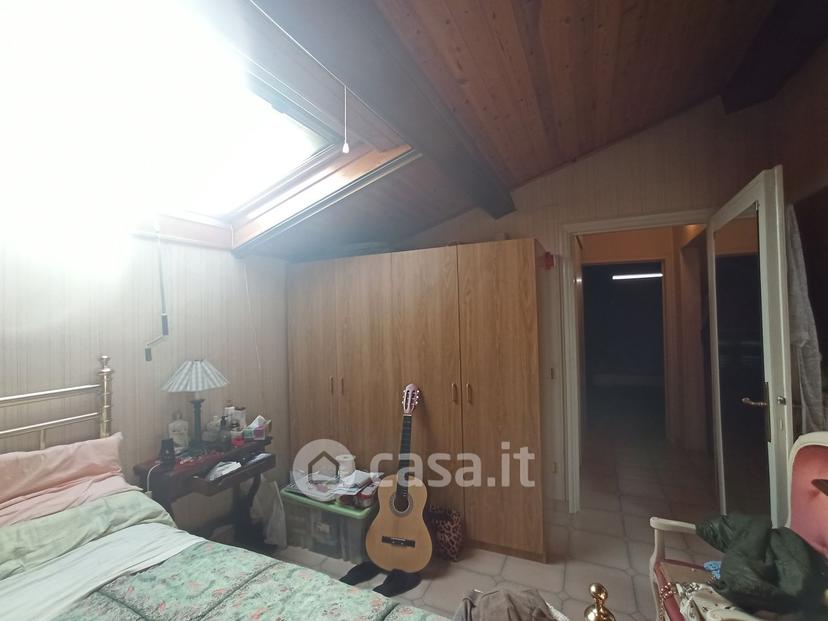 Villa in Via degli Arrighi 2 — foto 15 di 95
