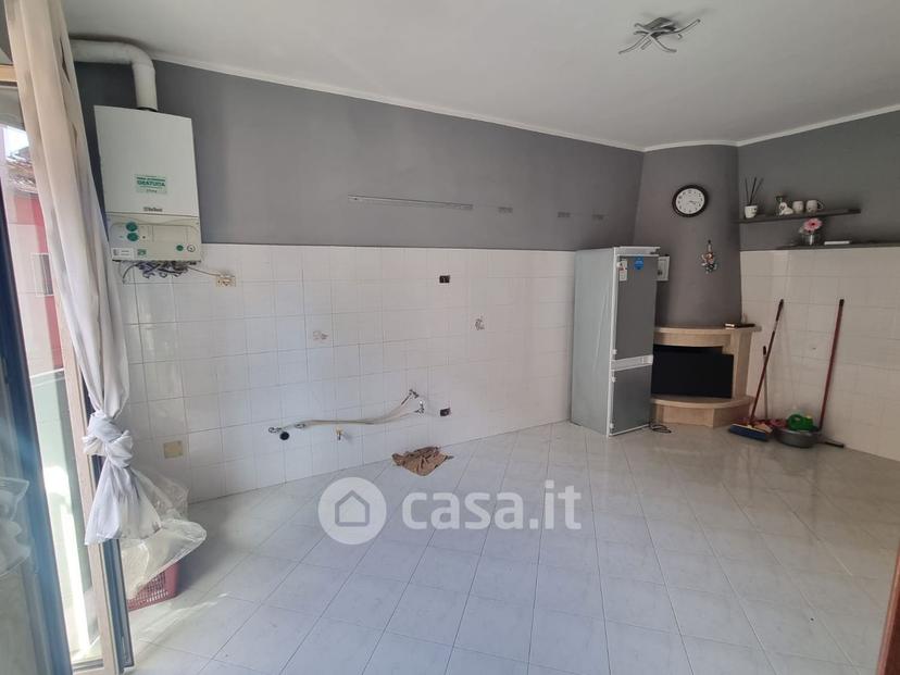 Trilocale in Via Cosimo Petrillo 132 — foto 22 di 30