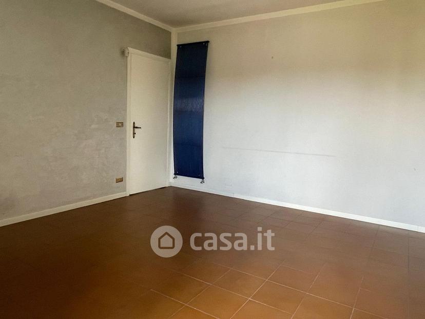 Trilocale in Piazza Aldo Moro — foto 13 di 40