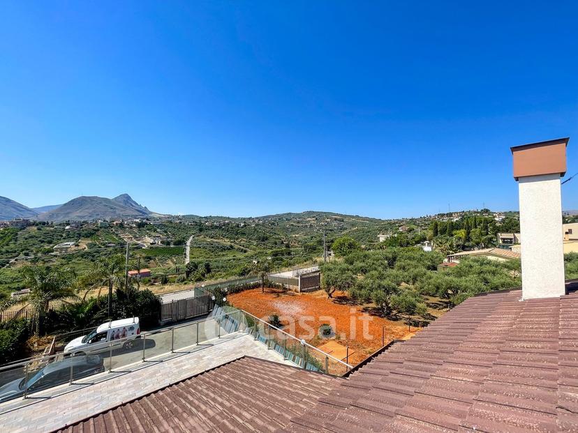 Villa in Via Giovanni Guareschi 67 — foto 45 di 115