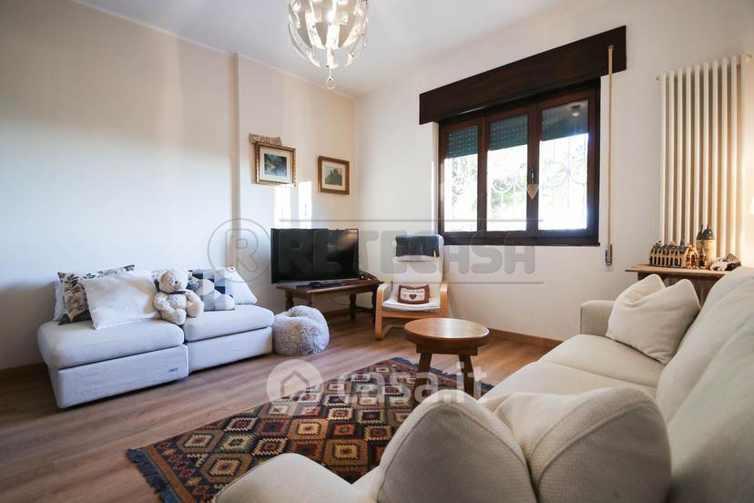 Villa in Via Busabionda 10 — foto 4 di 46