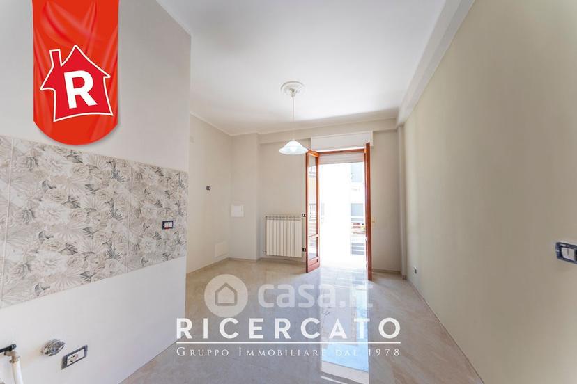 Quadrilocale in Via Francesco Petrarca 11 — foto 10 di 52
