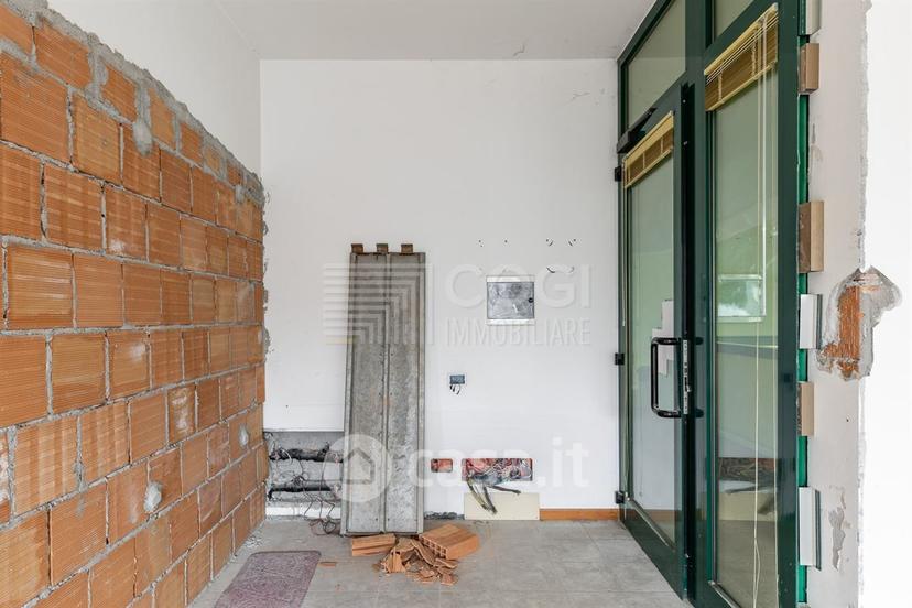Trilocale in Via Carlo Cattaneo 2 — foto 17 di 18