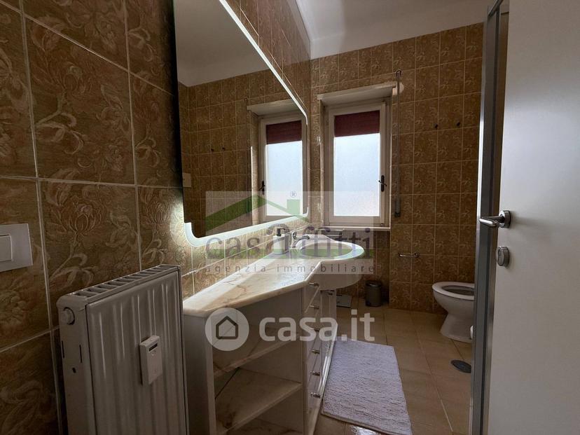 Stanza in Via Palena 1 — foto 20 di 28