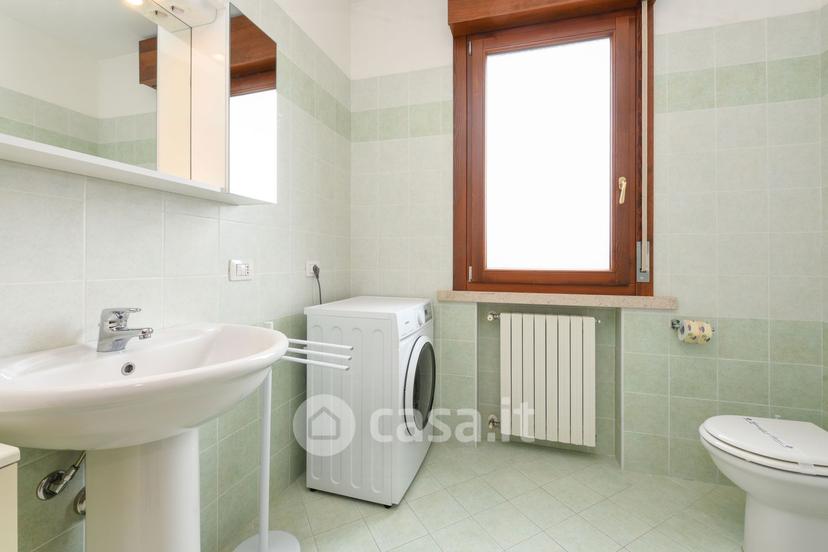 Bilocale in Via Mantegna 23 — foto 22 di 40