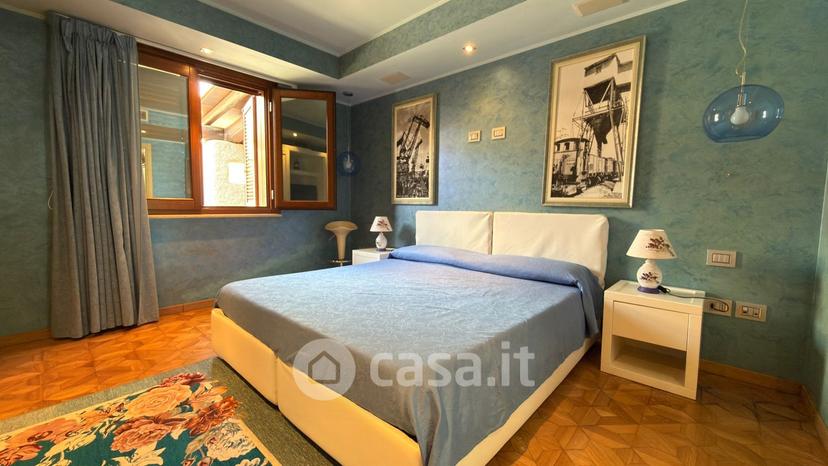 Villa in Via Leonardo da Vinci 19 — foto 46 di 49