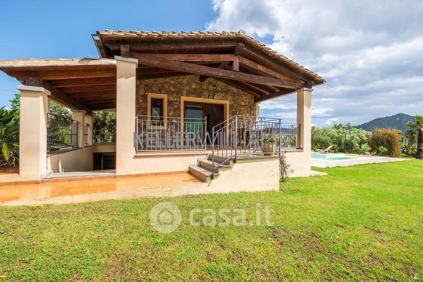 Villa in Via San Pietro — foto 7 di 36