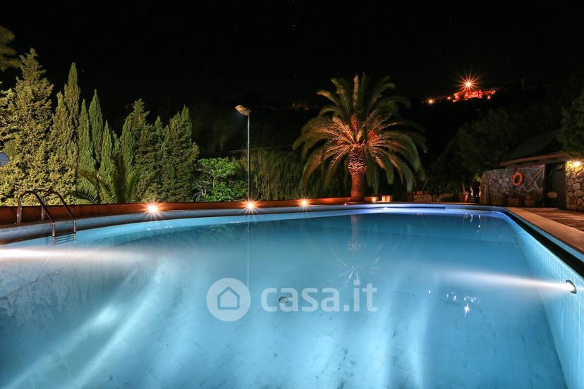 Villa in Morcone — foto 5 di 42