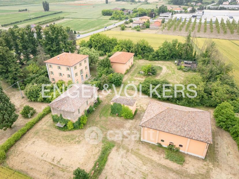 Villa in Via Statale 276 — foto 22 di 40