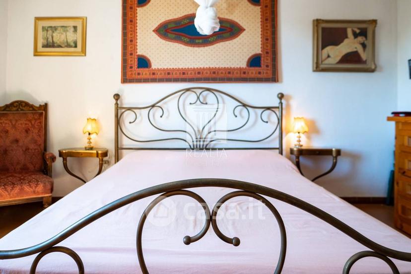 Villa in Via Tirreno 4 — foto 6 di 39