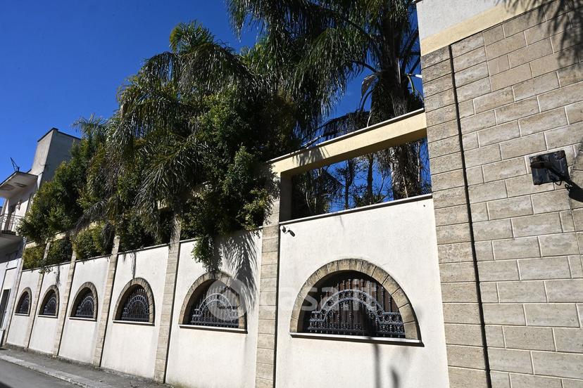 Villa in Via Giulio Cesare 62 — foto 2 di 105