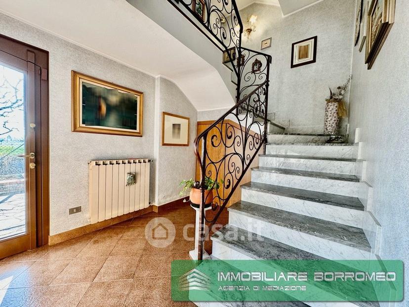 Villa in Via Adige — foto 14 di 45