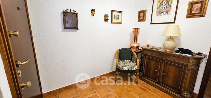 Trilocale in Via Cafiero — foto 29 di 29