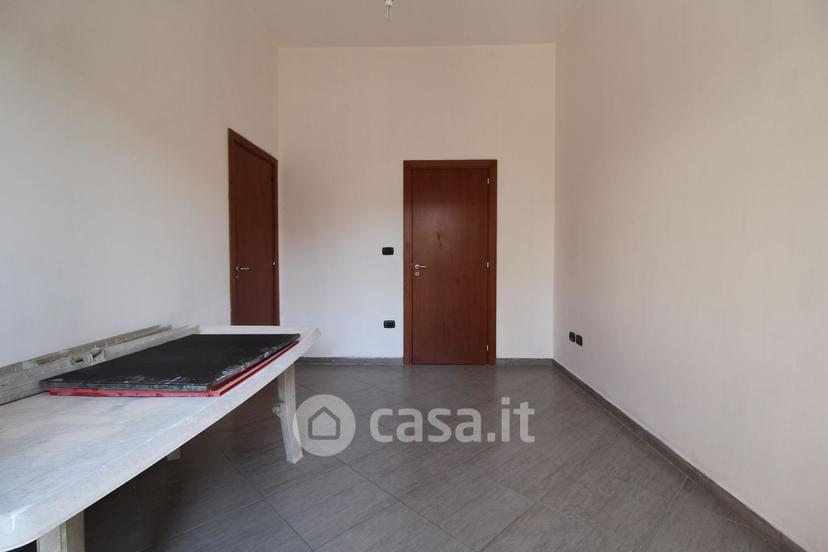 Trilocale in Via Udine 35 — foto 28 di 33