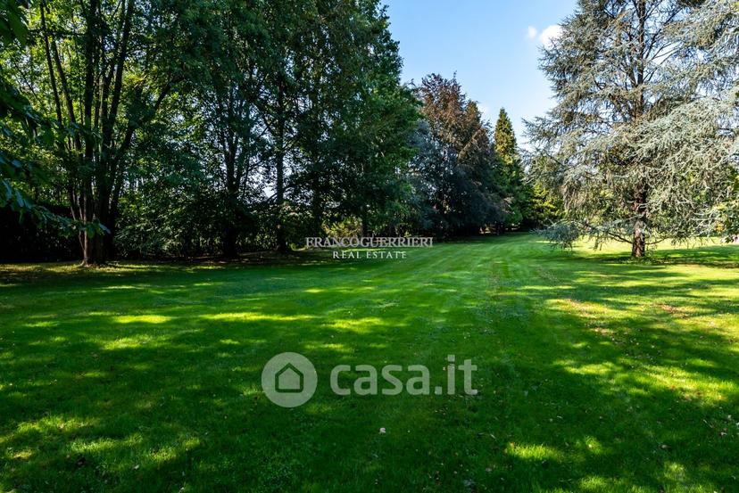 Villa in Via Alcide de Gasperi — foto 27 di 45