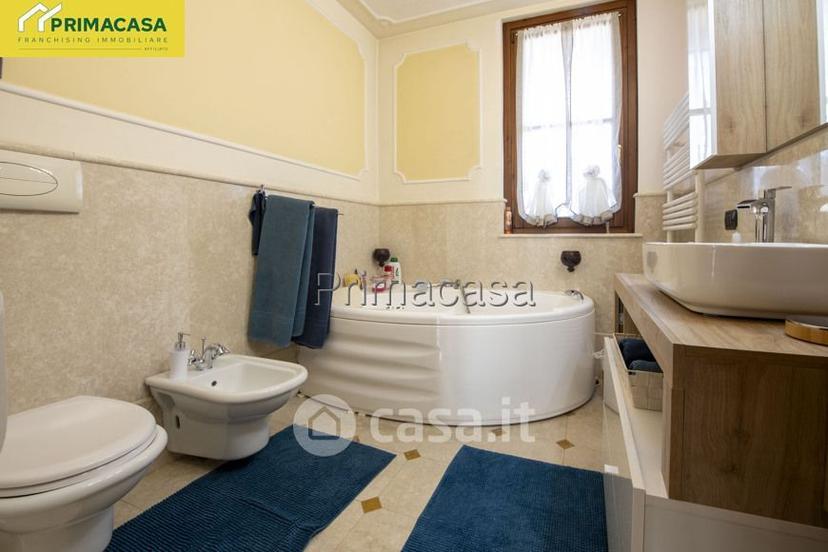Villa in Via Montemaderno 8 — foto 2 di 30